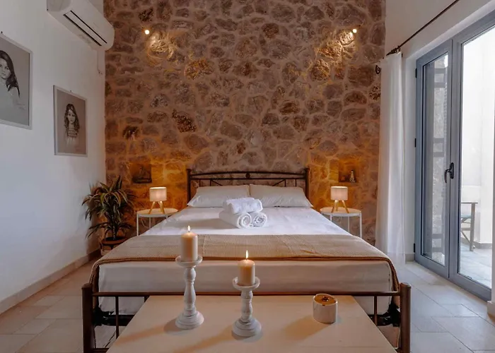 Lilian Horizon Τολό